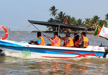 Walawa-River-Boat-Safari